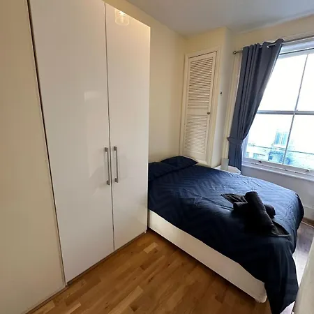 Notting Hill - Welcoming 2-bed Flat Apartamento