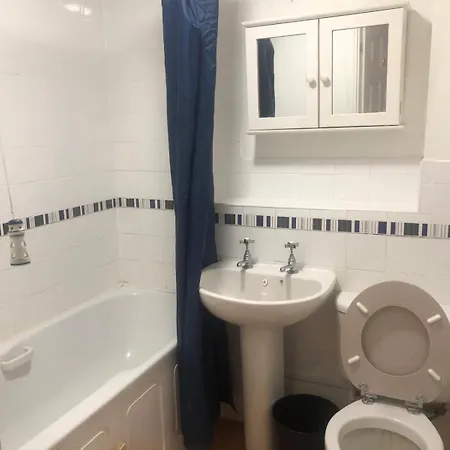 アパート Cosy 1 Bed Flat In Colliers Wood
