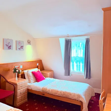 Hotel Albro House 2*