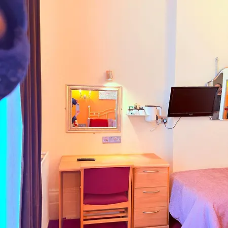 Hotel Albro House 2*