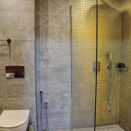 Putney Hotel; Bw Signature Collection 4*