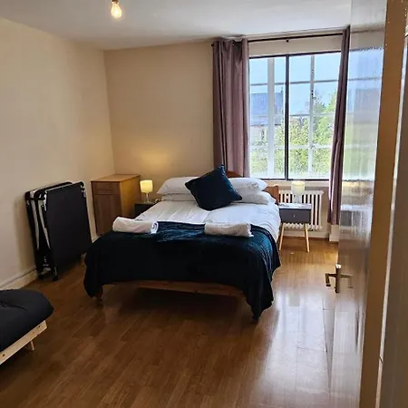 Elegant 1-bed Flat, Sleeps 5, Nw6 - 5 Mins To Jubilee, Bakerloo & Overground Lines 公寓