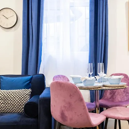 Temple Chambers , Long , Weekly & Monthly Offers , Contractors , Relocations , Leisure & Family Apartment *