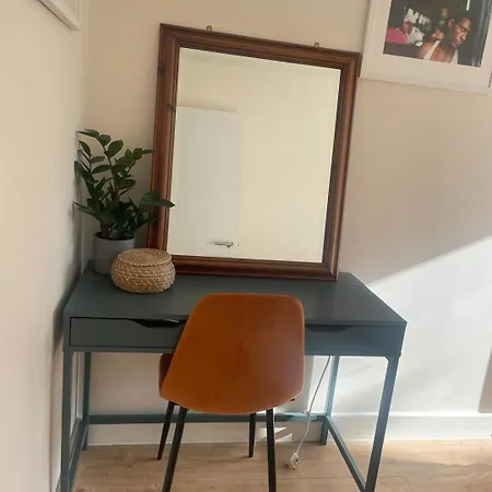 Hébergement de vacances Beautiful Bright 3-bed Next To Station Londres