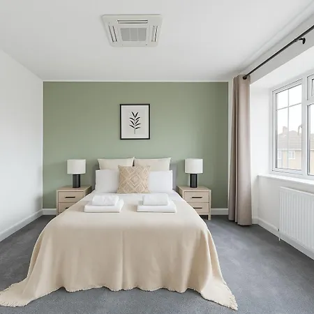 Bright Private - Peaceful Morden Location Apartament
