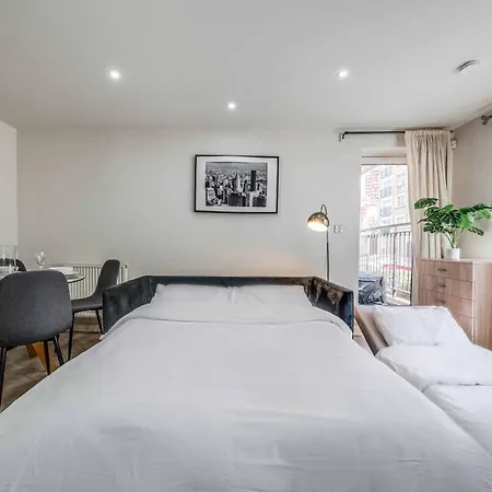 Canary Wharf O2 Excel Flat With Parking & Balcony 公寓 伦敦