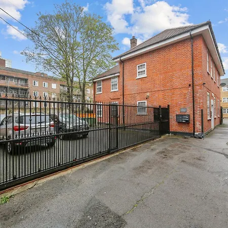 公寓 1 Bed In Stratford, With Free Parking & Wi-fi *