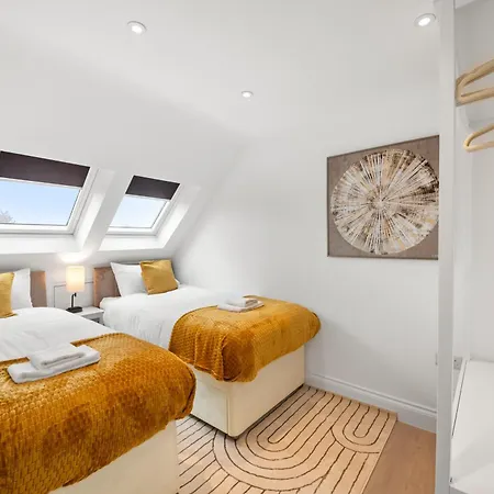 Relax In Style I Business & Leisure I Free Parking Apartment *