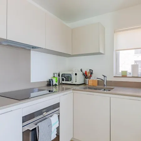 Gorgeous 1bd Flat With Incredible Views Of The O2 Λονδίνο