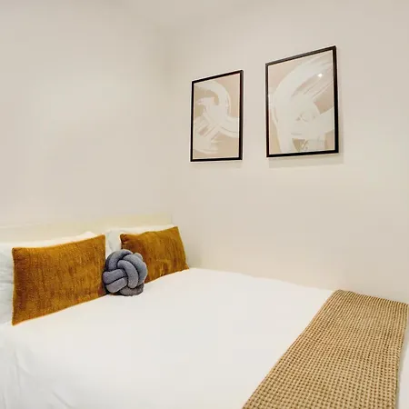 Kingston Luxe Riverside Belvilla * Kingston upon Thames (Greater London)