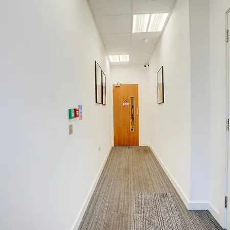 Kingston Luxe Riverside Belvilla * Kingston upon Thames (Greater London)