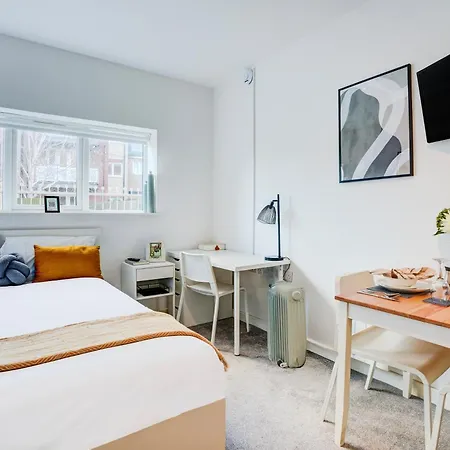 Kingston Luxe Riverside Belvilla Appartement