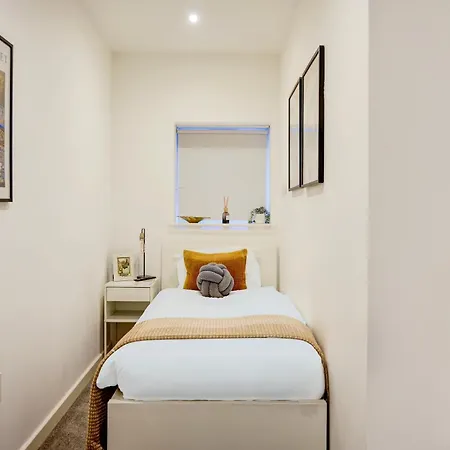 Kingston Luxe Riverside Belvilla Appartement