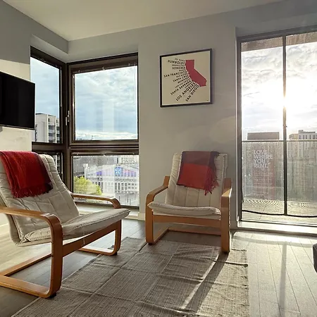 George's Place In Wembley - Close To Wembley Stadium & Wembley Arena Apartamento Londres