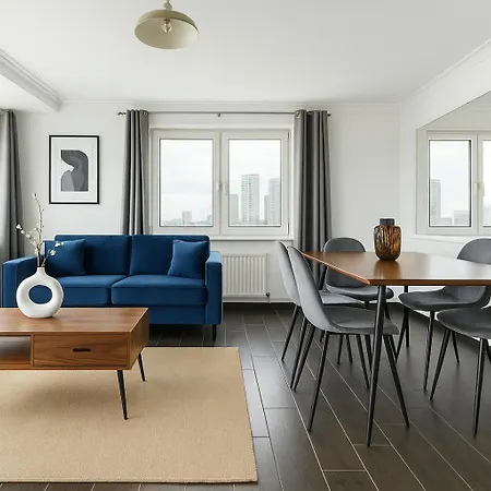 2 Bed In Canary Wharf *