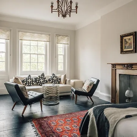 Apartment The Egerton - Luxury London