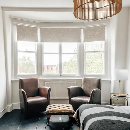 The Egerton - Luxury Apartment London