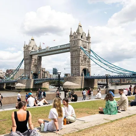 Stylish Flat Near Tower Bridge Apartamento Londres