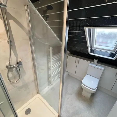 Bright 4br 2ba Gem In Wembley - Sleeps 8 Harrow