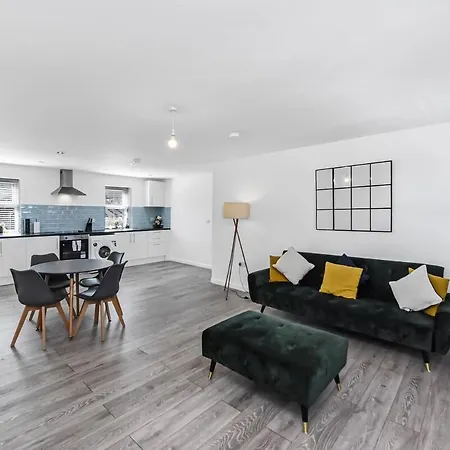 Apartamento Cosy 3br Urban Oasis In