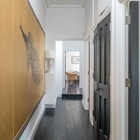 Hyde Park Gardens Gem - Niru Experience London