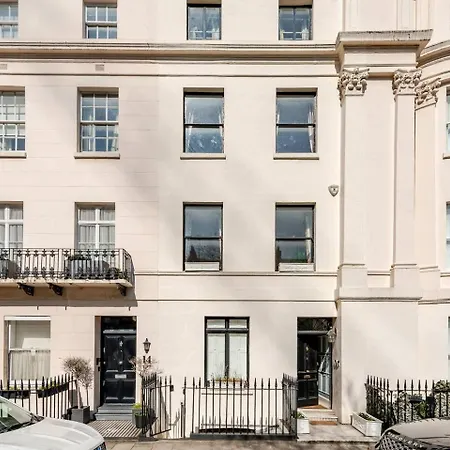 Private 2 Bed Cosy By Royal Palace * London