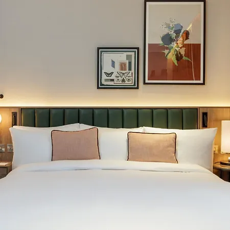 The Memoir Club Hotel