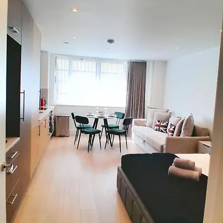 Modern & 3bedroom Flat With Pvt Balcony Steps From Regent's Park
