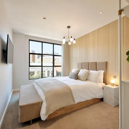 Design-led Serviced Apartments, Camden London