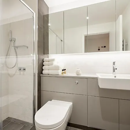 Hotel Design-led Serviced Apartments, Camden