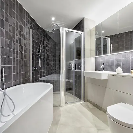 Design-led Serviced Apartments, Camden *