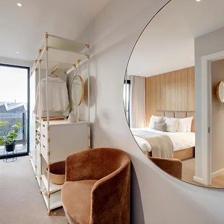 Design-led Serviced Apartments, Camden London