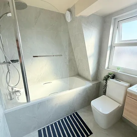 Tooting Broadway Guest Apartamento Londres