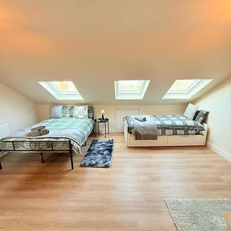 Tooting Broadway Guest Apartamento
