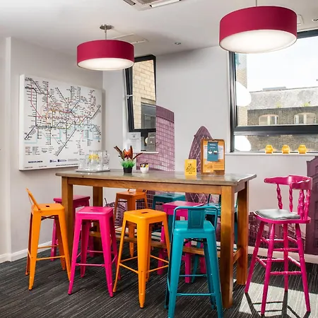 Yha Oxford Street