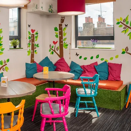 Hostel Yha Oxford Street London
