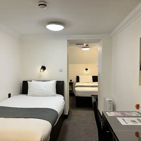 Hotel The Royale Chulan Hyde Park London
