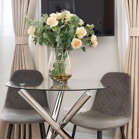 Апартаменты Cleveland Residences Russell Square *