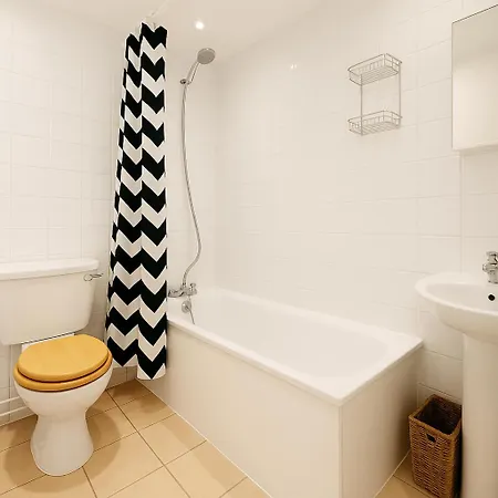 Apartment Modern Flat With Garden 3min Walk To Oval Station