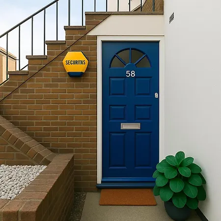 Modern Flat With Garden 3min Walk To Oval Station