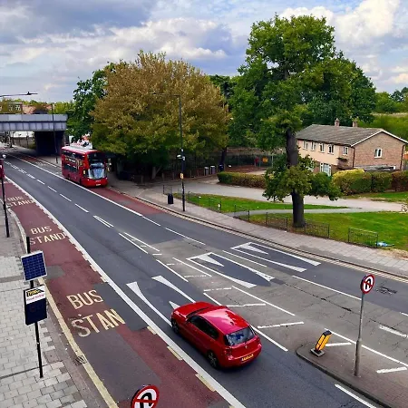 Chic&cozy Flat With View 10min To Wembley Stadium *
