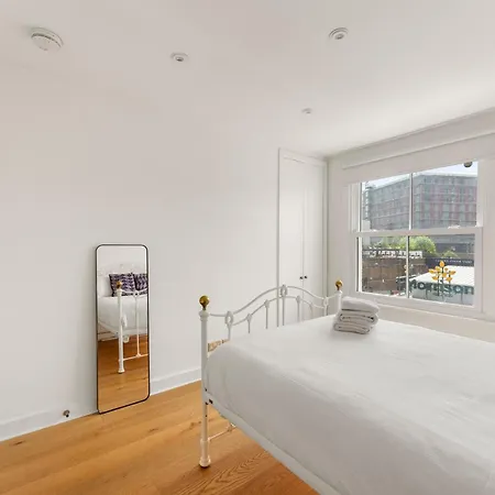 Spacious 1 Bed Maisonette In Camden By Amber Stays, Perfect For Long Term Stays, Sleeps 4! Londres