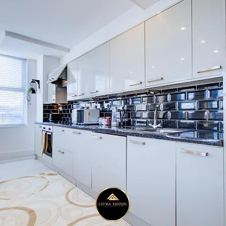 アパート Stylish 1 Bed By Livra Estate Short Lets & Serviced With Free Parking サットン