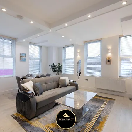 アパート Stylish 1 Bed By Livra Estate Short Lets & Serviced With Free Parking サットン