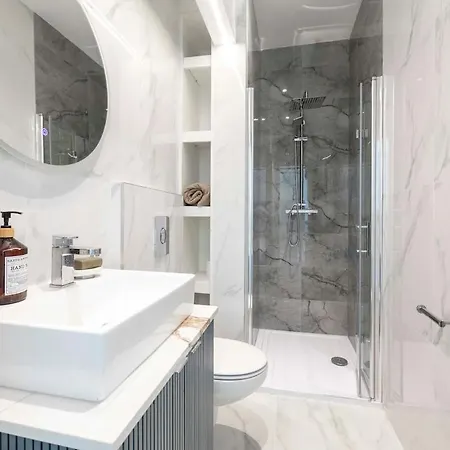 Newly Refurbished Flat In Maidavale 2beds 2baths Apartment
