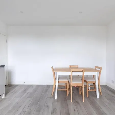 Guestready - Relaxing Retreat In Londres