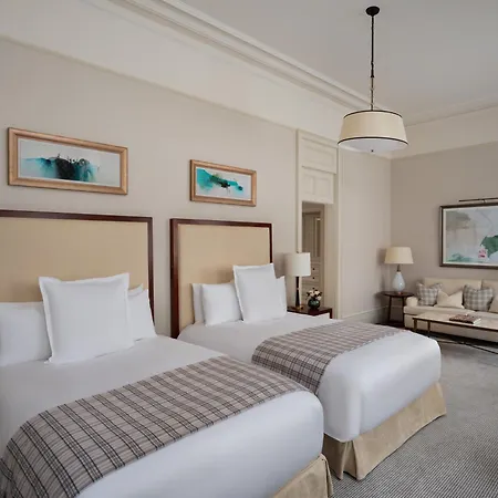 Hotel Raffles At The Owo