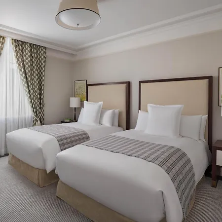 Hotel Raffles At The Owo