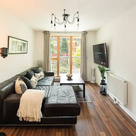 Homey And Secure - Wembley Stadium! Apartment London