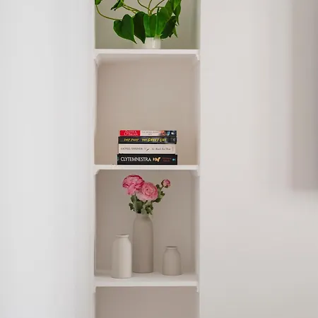 Welcome West End Theatre Apartment